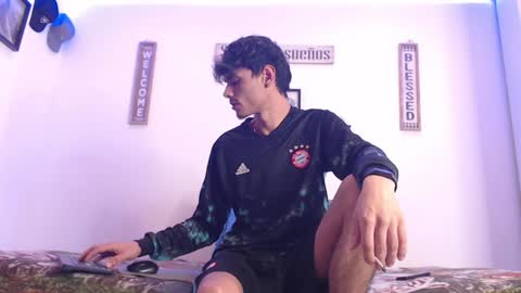 Snapshot of harrythomson1 chatting on 30, 1, 2025 harry thomson online show from 30, 1, 2025