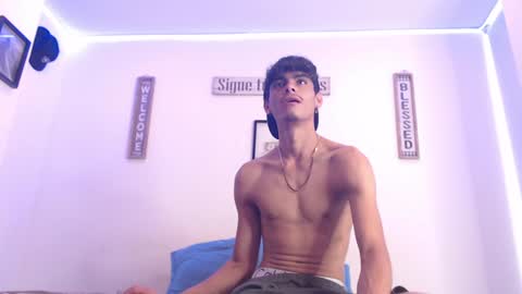 Snapshot of harrythomson1 chatting on 5, 2, 2025 harry thomson online show from 5, 2, 2025