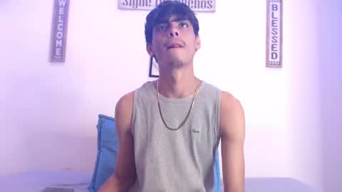 Snapshot of harrythomson1 chatting on 17, 2, 2025 harry thomson online show from 17, 2, 2025