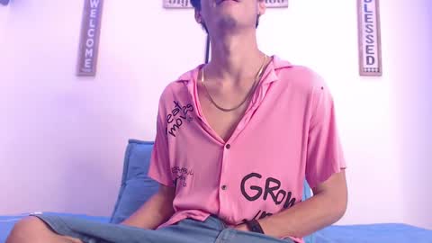 Snapshot of harrythomson1 chatting on 6, 3, 2025 harry thomson online show from 6, 3, 2025