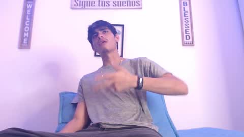 Snapshot of harrythomson1 chatting on 8, 3, 2025 harry thomson online show from 8, 3, 2025