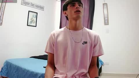 Snapshot of harrythomson1 chatting on 12, 10, 2025 harry thomson online show from 12, 10, 2025