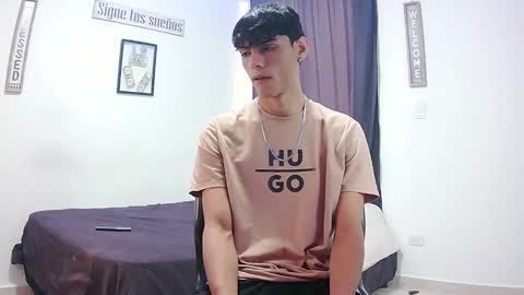 Snapshot of harrythomson1 chatting on 5, 12, 2025 harry thomson online show from 5, 12, 2025