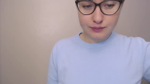 Snapshot of hartfoxx chatting on 8, 11, 2025 hartfoxx online show from 8, 11, 2025