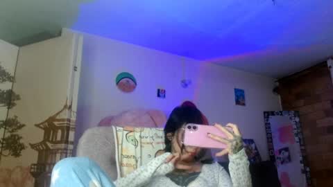 Snapshot of harypeath_ chatting on 5, 4, 2026 Im Emily and I could be the love of your life online show from 5, 4, 2026