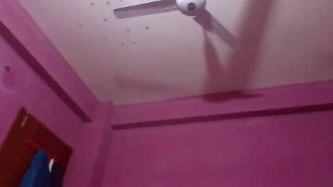 hastra hot online show from 2, 1, 2025