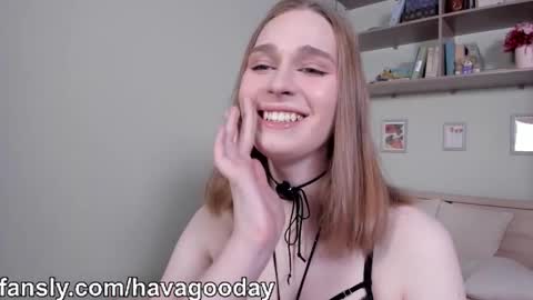 Snapshot of havagooday chatting on 1, 3, 2026 Mia online show from 1, 3, 2026