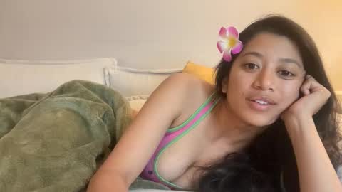 hawaiigirl_ online show from 25, 11, 2025