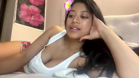 Snapshot of hawaiigirl_ chatting on 13, 1, 2026 hawaiigirl_ online show from 13, 1, 2026