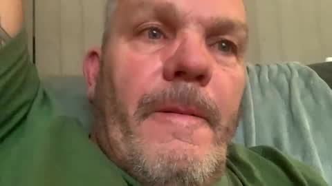 Snapshot of hawks2113 chatting on 17, 12, 2024 hawks2113 online show from 17, 12, 2024