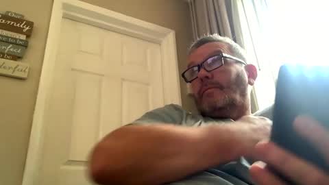 Snapshot of hawks2113 chatting on 23, 12, 2024 hawks2113 online show from 23, 12, 2024