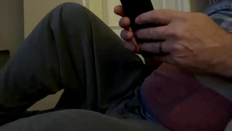 Snapshot of hawks2113 chatting on 12, 1, 2025 hawks2113 online show from 12, 1, 2025