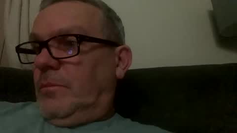 Snapshot of hawks2113 chatting on 15, 2, 2025 hawks2113 online show from 15, 2, 2025