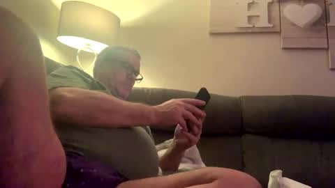 Snapshot of hawks2113 chatting on 17, 2, 2025 hawks2113 online show from 17, 2, 2025