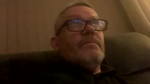 Snapshot of hawks2113 chatting on 11, 3, 2025 hawks2113 online show from 11, 3, 2025