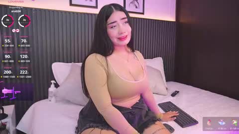 haylie  See you tonight at 8pm Colombia time online show from 23, 10, 2025