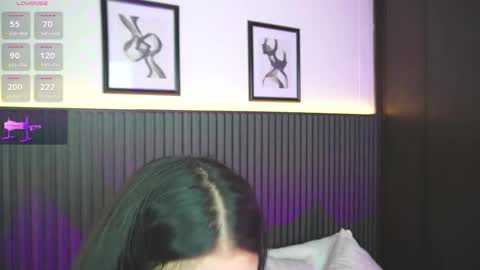 haylie  See you tonight at 8pm Colombia time online show from 8, 11, 2025