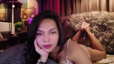 Snapshot of hay_fa chatting on 17, 10, 2025 HAYFA online show from 17, 10, 2025