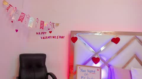 Hayami  online show from 4, 2, 2025