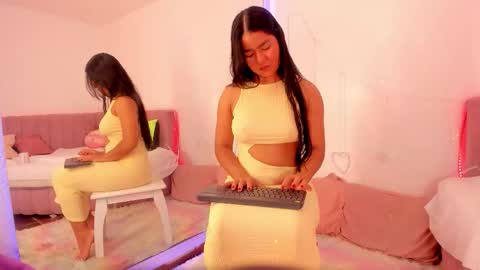 Hayami  online show from 28, 11, 2025