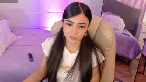 HAZEL LYNN ROSS online show from 20, 11, 2025