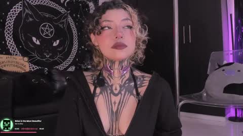 Snapshot of hazellwitch chatting on 11, 4, 2026 Hazell Witch online show from 11, 4, 2026