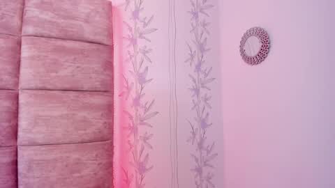 HazelMoret online show from 10, 2, 2025