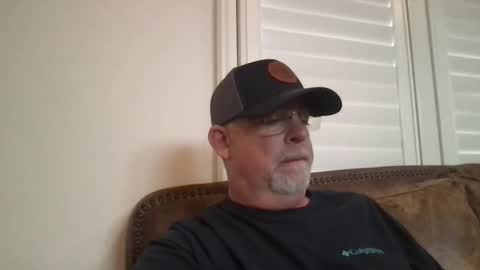 Snapshot of hdeuce22 chatting on 18, 2, 2026 Hdeuce22 online show from 18, 2, 2026