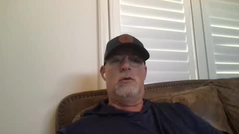 Snapshot of hdeuce22 chatting on 19, 3, 2026 Hdeuce22 online show from 19, 3, 2026