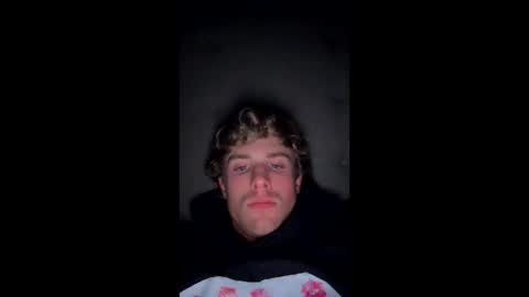 Snapshot of healthiest_cock chatting on 31, 10, 2025 healthiest_cock online show from 31, 10, 2025