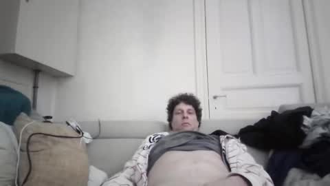Snapshot of heaten_geread chatting on 9, 4, 2026 Iejten online show from 9, 4, 2026