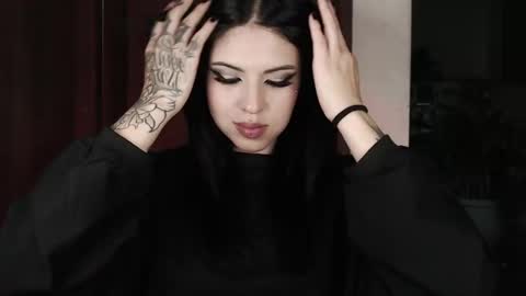 HEATHER DEMONZX   Please help me to reach 100 thumbs up online show from 19, 5, 2026