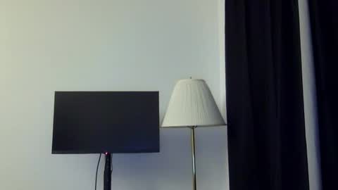 Snapshot of heatwavee chatting on 1, 5, 2026 heatwavee online show from 1, 5, 2026