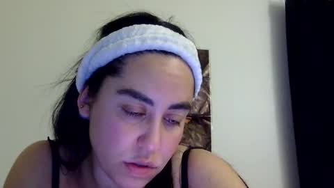 Snapshot of heatwavee chatting on 8, 6, 2026 heatwavee online show from 8, 6, 2026