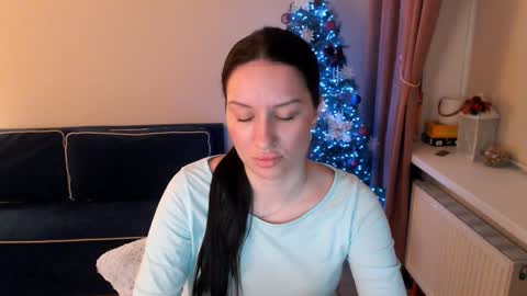 Snapshot of heaven_chloe chatting on 5, 2, 2025 Heaven girl online show from 5, 2, 2025