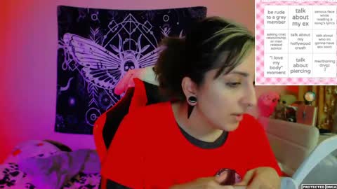 Snapshot of heavenlycreature chatting on 19, 4, 2026 Diana online show from 19, 4, 2026