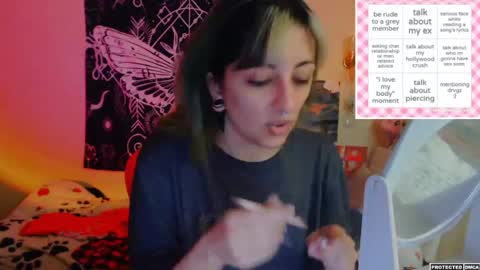 Snapshot of heavenlycreature chatting on 22, 4, 2026 Diana online show from 22, 4, 2026