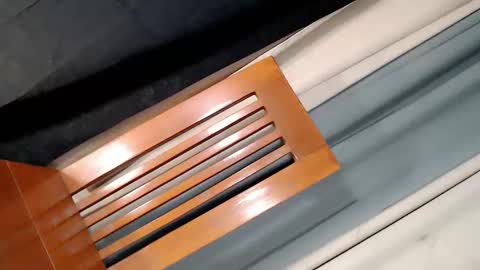 Mickey online show from 21, 10, 2025