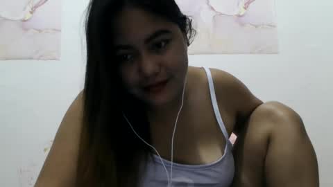 heavenlyeyes69 online show from 13, 1, 2025