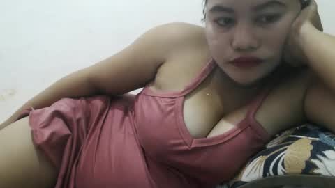 Snapshot of heavenlyeyes69 chatting on 2, 3, 2026 heavenlyeyes69 online show from 2, 3, 2026