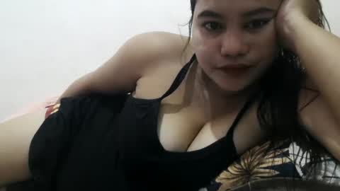 Snapshot of heavenlyeyes69 chatting on 4, 4, 2026 heavenlyeyes69 online show from 4, 4, 2026