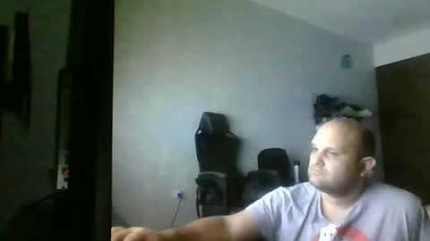 Snapshot of heavy_rebellxc chatting on 13, 1, 2025 Heavy Rebell online show from 13, 1, 2025