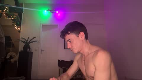 Snapshot of hecallsmecash chatting on 16, 3, 2026 hecallsmecash online show from 16, 3, 2026