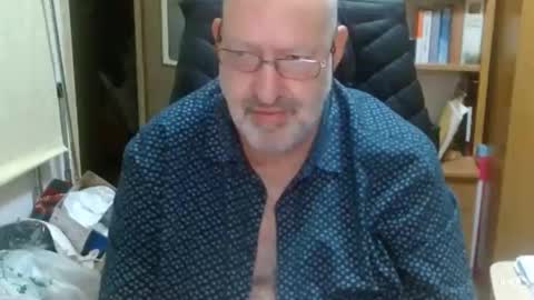 Hechizo online show from 9, 9, 2025