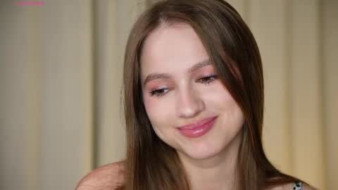 Snapshot of hecola chatting on 4, 4, 2026 Nika next stream 200pm GMT online show from 4, 4, 2026