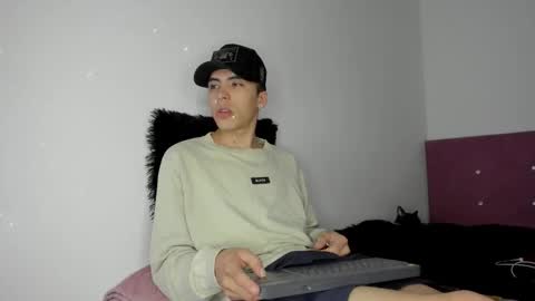 Snapshot of heellboy_ chatting on 22, 3, 2026 heellboy_ online show from 22, 3, 2026