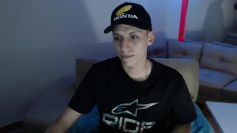 Snapshot of hefesto_69 chatting on 8, 3, 2025 hefesto_69 online show from 8, 3, 2025