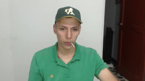 Snapshot of hefesto_69 chatting on 25, 10, 2025 hefesto_69 online show from 25, 10, 2025