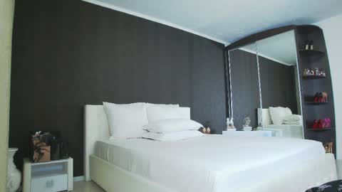 Snapshot of hefner_girl chatting on 9, 4, 2026 Helen online show from 9, 4, 2026