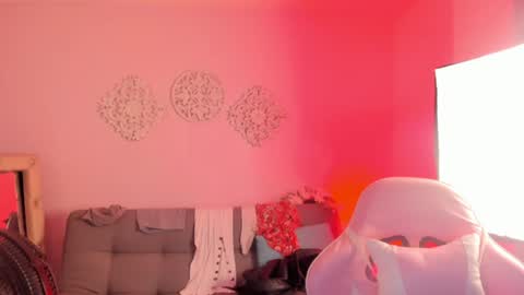 Heidi Palmer online show from 16, 6, 2026